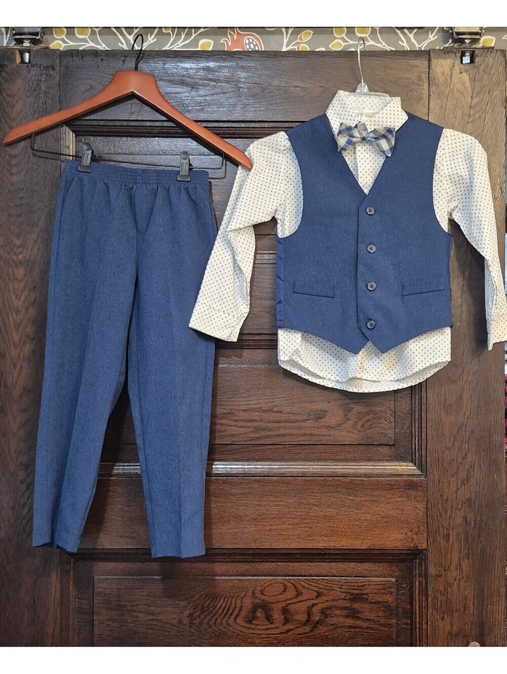 Van Heusen Boys 4-Piece Formal Vest Suit Set - Size 6